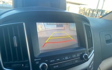 Hyundai Grand Starex Grand Starex I рестайлинг 2, 2017 год, 2 900 000 рублей, 21 фотография