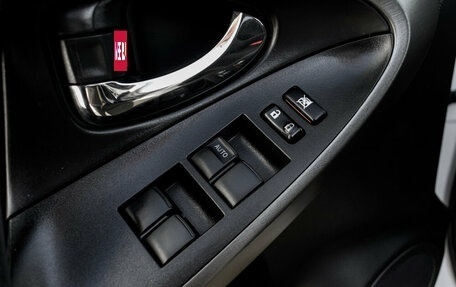 Toyota RAV4, 2012 год, 1 650 000 рублей, 23 фотография