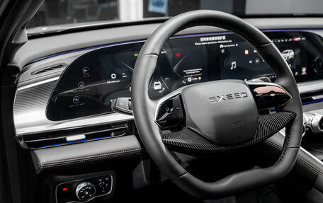 CheryExeed TXL, 2025 год, 3 930 000 рублей, 18 фотография