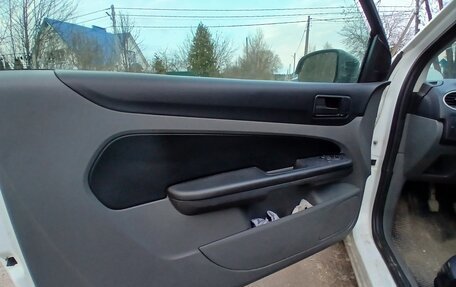 Ford Focus II рестайлинг, 2009 год, 350 000 рублей, 13 фотография