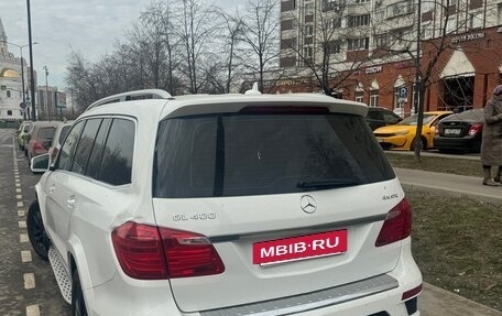 Mercedes-Benz GL-Класс, 2015 год, 3 200 000 рублей, 3 фотография