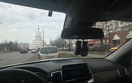 Mercedes-Benz GL-Класс, 2015 год, 3 200 000 рублей, 10 фотография