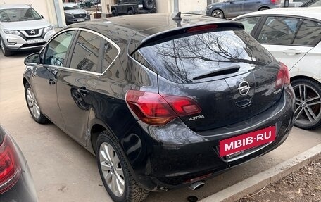 Opel Astra J, 2012 год, 557 000 рублей, 2 фотография