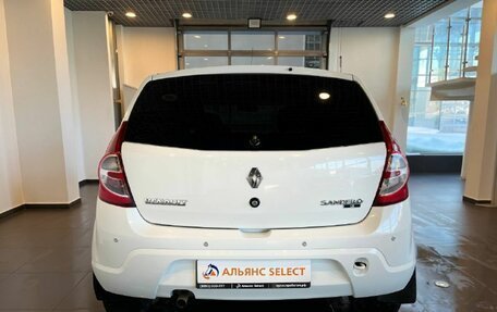 Renault Sandero I, 2013 год, 467 000 рублей, 26 фотография