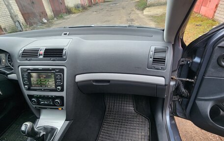 Skoda Octavia, 2011 год, 700 000 рублей, 14 фотография