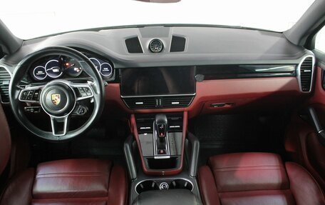 Porsche Cayenne III, 2019 год, 7 090 000 рублей, 2 фотография