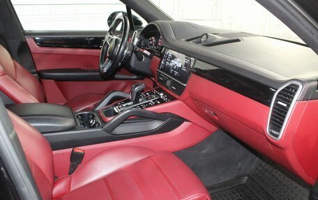 Porsche Cayenne III, 2019 год, 7 090 000 рублей, 19 фотография