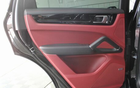 Porsche Cayenne III, 2019 год, 7 090 000 рублей, 24 фотография