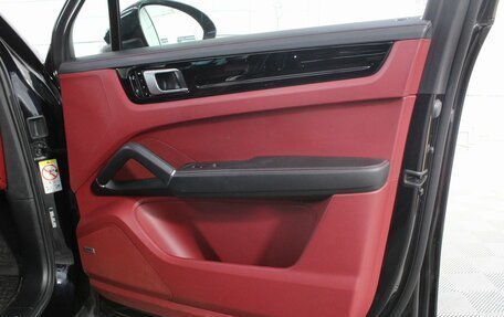 Porsche Cayenne III, 2019 год, 7 090 000 рублей, 26 фотография