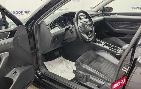 Volkswagen Passat B8 рестайлинг, 2020 год, 2 300 000 рублей, 6 фотография