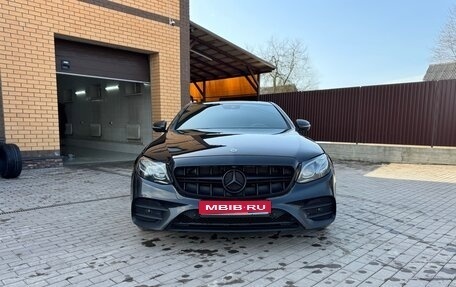 Mercedes-Benz E-Класс, 2017 год, 3 100 000 рублей, 1 фотография