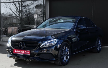 Mercedes-Benz C-Класс, 2016 год, 2 500 000 рублей, 1 фотография