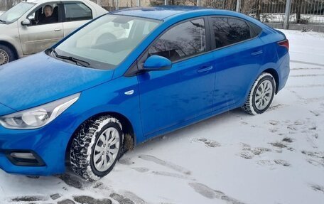 Hyundai Solaris II рестайлинг, 2018 год, 1 200 000 рублей, 2 фотография