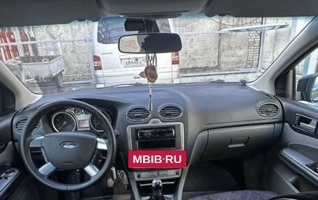 Ford Focus II рестайлинг, 2010 год, 6 фотография