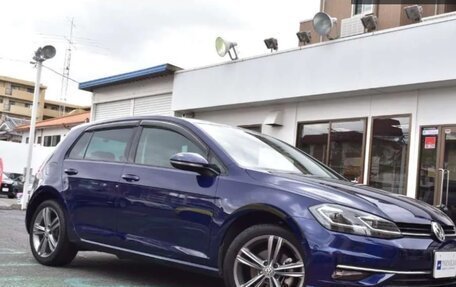 Volkswagen Golf VII, 2020 год, 1 730 500 рублей, 3 фотография