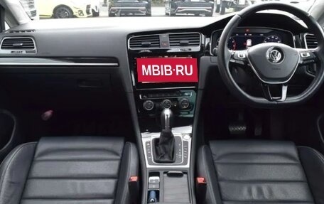 Volkswagen Golf VII, 2020 год, 1 730 500 рублей, 16 фотография