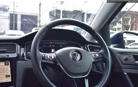 Volkswagen Golf VII, 2020 год, 1 730 500 рублей, 24 фотография