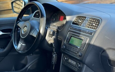 Volkswagen Polo VI (EU Market), 2013 год, 680 000 рублей, 11 фотография