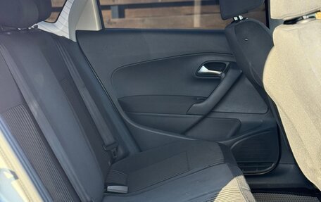 Volkswagen Polo VI (EU Market), 2013 год, 680 000 рублей, 13 фотография