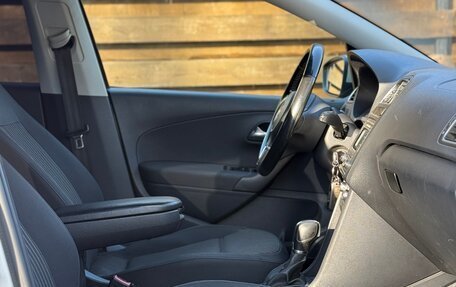 Volkswagen Polo VI (EU Market), 2013 год, 680 000 рублей, 10 фотография