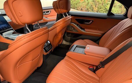 Mercedes-Benz S-Класс, 2021 год, 10 700 000 рублей, 29 фотография