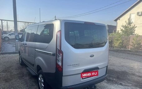 Ford Tourneo Custom I рестайлинг, 2015 год, 2 150 000 рублей, 5 фотография