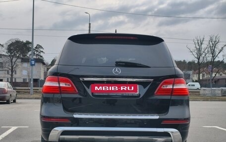 Mercedes-Benz M-Класс, 2013 год, 2 950 000 рублей, 4 фотография