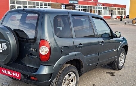 Chevrolet Niva I рестайлинг, 2017 год, 630 000 рублей, 6 фотография