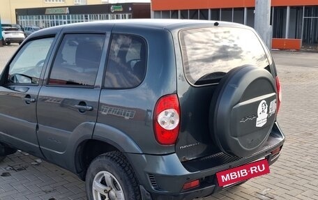 Chevrolet Niva I рестайлинг, 2017 год, 630 000 рублей, 8 фотография