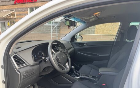 Hyundai Tucson III, 2017 год, 1 670 000 рублей, 6 фотография