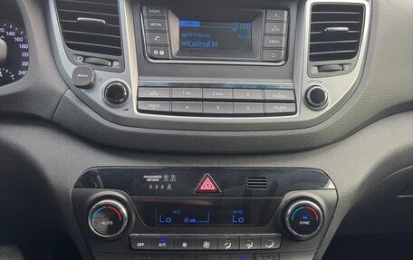 Hyundai Tucson III, 2017 год, 1 670 000 рублей, 10 фотография