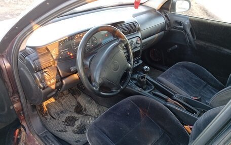 Opel Omega B, 1994 год, 135 000 рублей, 8 фотография