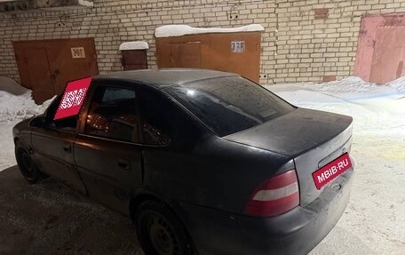Opel Vectra B рестайлинг, 1996 год, 120 000 рублей, 3 фотография