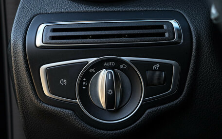 Mercedes-Benz C-Класс, 2016 год, 2 500 000 рублей, 20 фотография