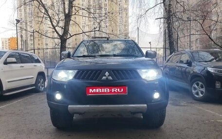 Mitsubishi Pajero Sport II рестайлинг, 2012 год, 1 700 000 рублей, 1 фотография