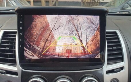 Mitsubishi Pajero Sport II рестайлинг, 2012 год, 1 700 000 рублей, 19 фотография