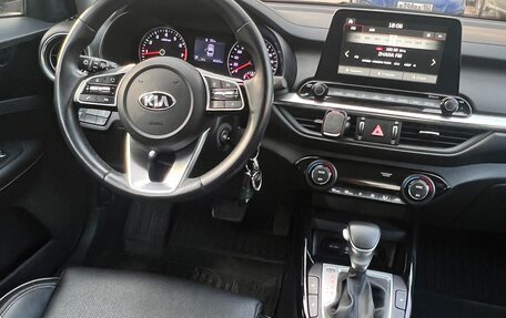 KIA Cerato IV, 2020 год, 2 500 000 рублей, 16 фотография