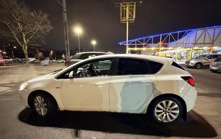 Opel Astra J, 2011 год, 475 000 рублей, 10 фотография