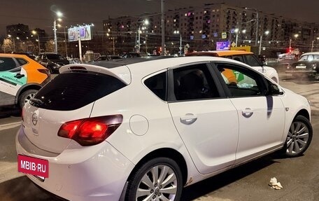 Opel Astra J, 2011 год, 475 000 рублей, 4 фотография