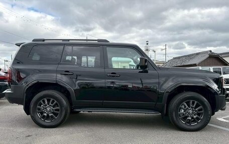 Toyota Land Cruiser Prado, 2024 год, 7 423 800 рублей, 5 фотография