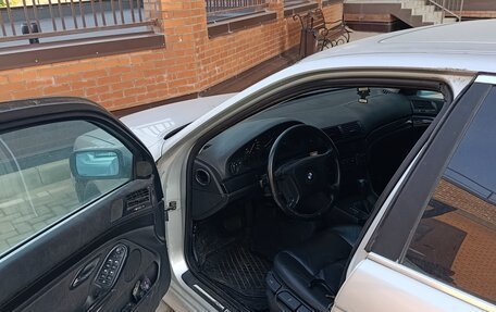 BMW 5 серия, 1998 год, 350 000 рублей, 11 фотография