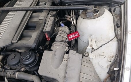 BMW 5 серия, 1998 год, 350 000 рублей, 14 фотография