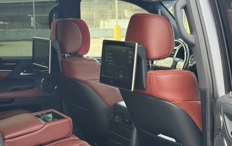 Lexus LX III, 2017 год, 9 300 000 рублей, 17 фотография