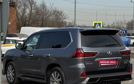 Lexus LX III, 2017 год, 9 300 000 рублей, 3 фотография