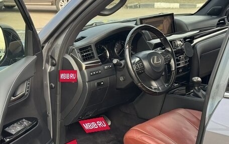 Lexus LX III, 2017 год, 9 300 000 рублей, 12 фотография