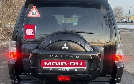 Mitsubishi Pajero IV, 2013 год, 2 370 000 рублей, 3 фотография