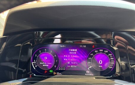 Volkswagen Golf VIII, 2021 год, 2 250 500 рублей, 9 фотография