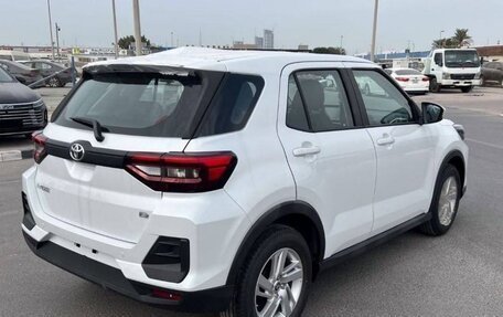 Toyota Raize I, 2026 год, 2 450 500 рублей, 3 фотография