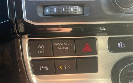 Volkswagen Multivan T6 рестайлинг, 2018 год, 3 990 000 рублей, 16 фотография