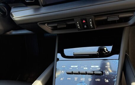 Porsche Cayenne III, 2025 год, 17 590 000 рублей, 14 фотография